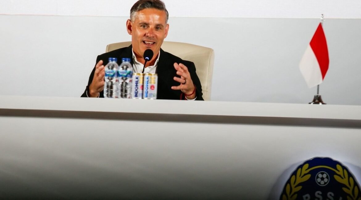 john_herdman_mulai_bersafari_menyiapkan_timnas_indonesia_untuk_fifa_series_2026-8ye9_large