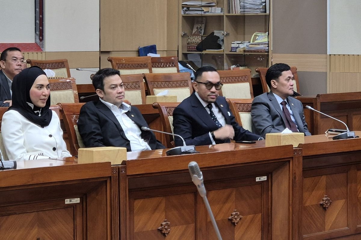 Sahroni is Back! Ahmad Sahroni Kembali Pimpin Komisi III DPR Mulai 10 Maret 2026 Usai Masa Sanksi Berakhir