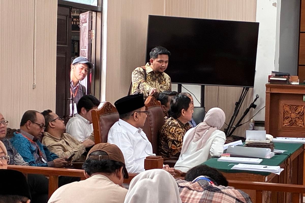 Turun Gunung! Eks Menag Yaqut Hadiri Langsung Sidang Praperadilan Lawan KPK di PN Jaksel