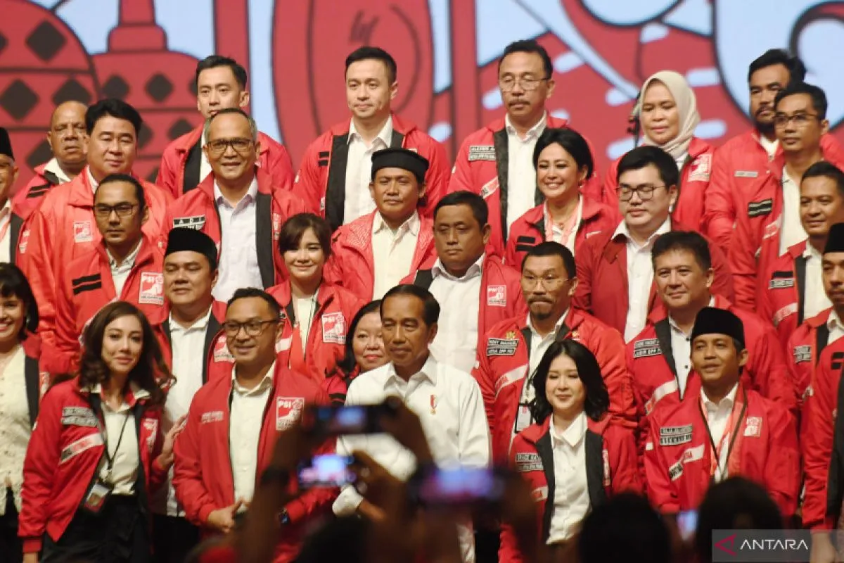 Viral Kediaman Jokowi Dijuluki ‘Tembok Ratapan Solo’, PSI: Ini Bukti Nyata Beliau Begitu Dicintai Rakyat