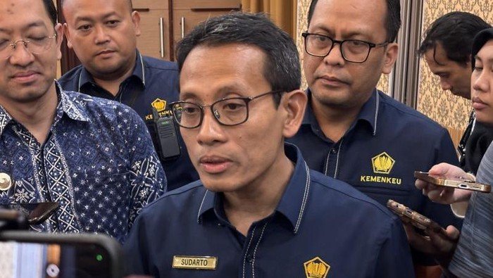 Dilema “Pulang Kampung”: Respons LPDP Soal Keluhan Alumni Lulusan Luar Negeri yang Sulit Dapat Kerja di Indonesia