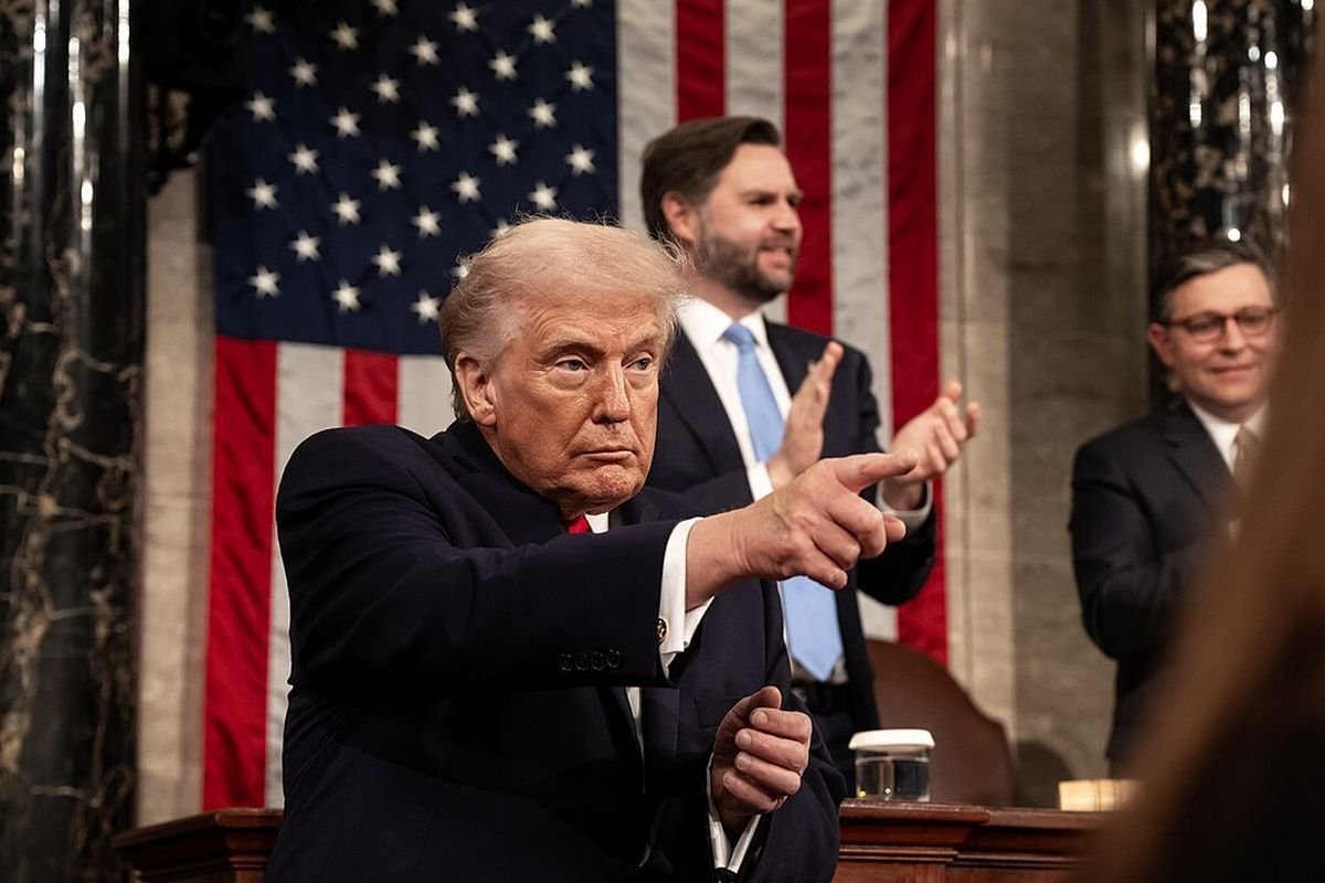 Trump vs Rakyat Sendiri? Mayoritas Warga AS Tolak Serangan ke Iran: “Perang Ini Tak Wakili Keinginan Kami”