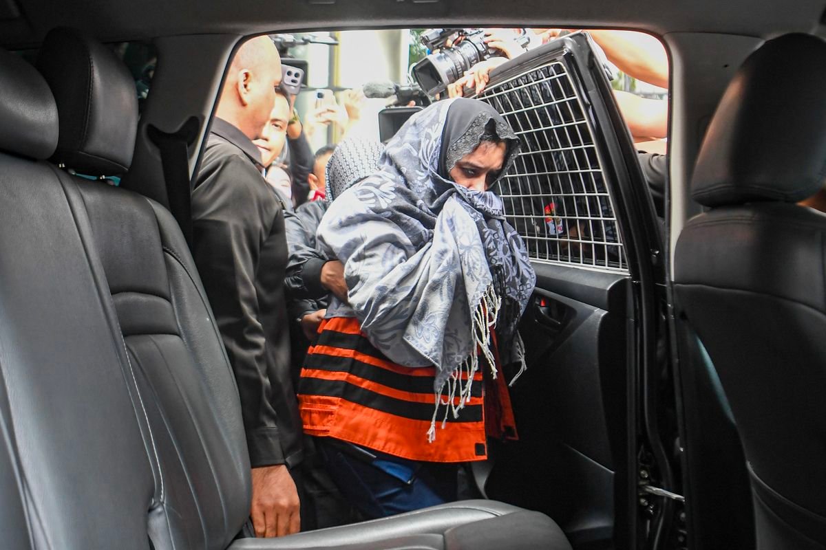 “Goyang” Hukum Fadia Arafiq: Bolehkah Kepala Daerah Ngaku Tak Paham Aturan karena Mantan Penyanyi?