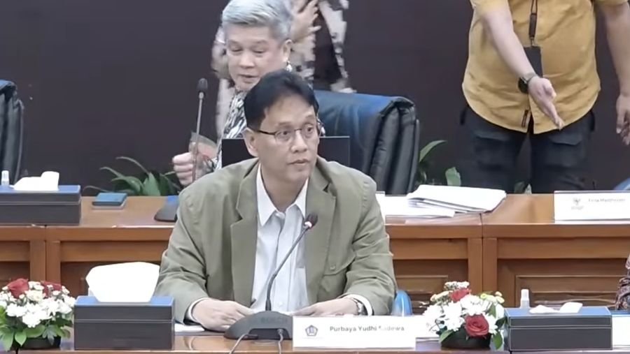 Minyak Tembus US$100! Alarm Merah bagi APBN 2026: Subsidi Energi Terancam “Jebol” di Tengah Badai Geopolitik