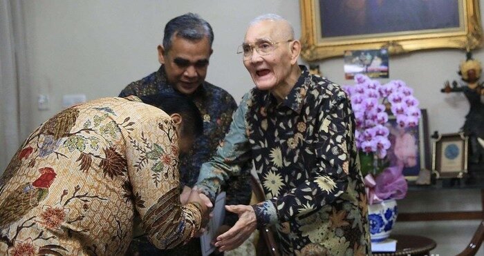 Perjuangan Terakhir Sang Jenderal: Try Sutrisno Wafat Usai Jalani Perawatan Intensif di RSPAD Sejak 16 Februari