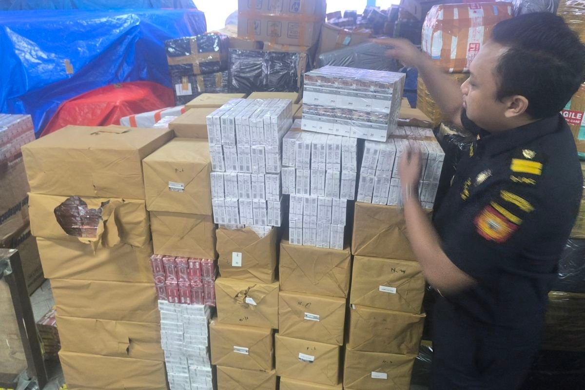 Kontroversi ‘Pemutihan’! Purbaya Siapkan Aturan Legalisasi Rokok Ilegal, Kejar Setoran Cukai Mei 2026?