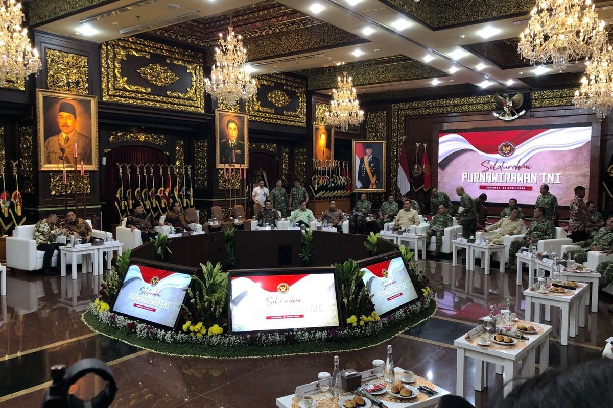 Turun Gunung! Menhan Kumpulkan Jenderal Purnawirawan TNI untuk Bahas Strategi Pertahanan Nasional