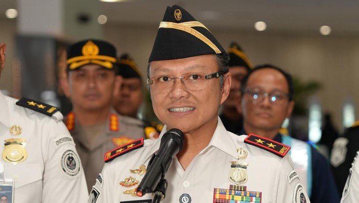 plt-direktur-jenderal-imigrasi-yuldi-yusman-1775123619030_169