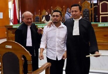 Bikin Pekerja Kreatif Emosi! Viral JPU Pertanyakan Istilah Inggris di RAB Videografer, Warganet Geram