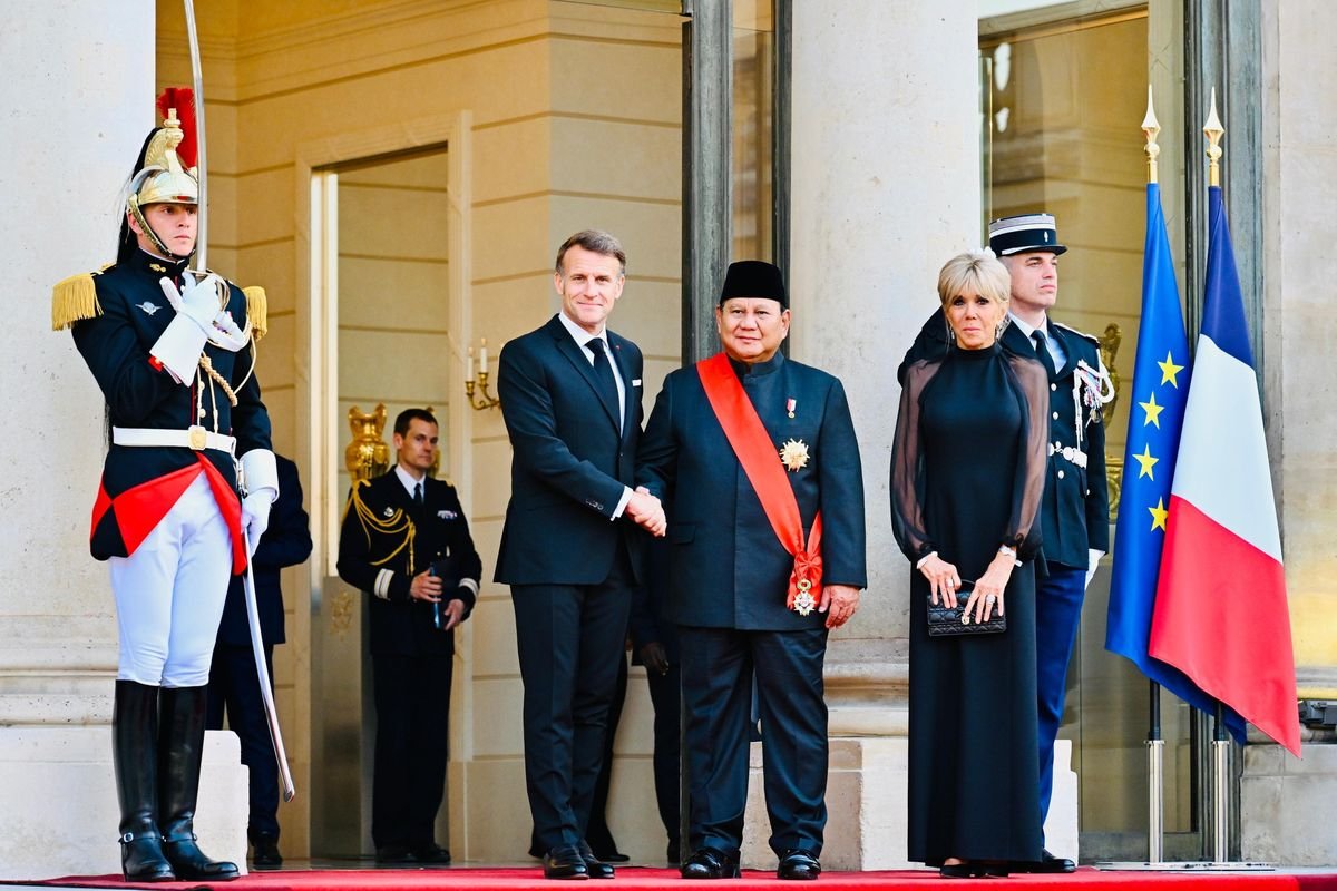 Manuver Elegan Diplomasi Bebas Aktif! Membaca Romansa Geopolitik Prabowo di Paris dan Keuntungannya Bagi RI