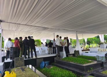 Mengantar Kepergian Sang Penopang: Maria Bernadeth Latifah Istri Jakob Oetama Dimakamkan di Tanah Kusir Hari Ini