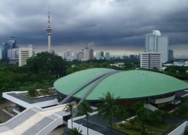 Antisipasi Kemacetan! Demo Mahasiswa Dialihkan ke Depan Gedung DPR RI dari Bundaran HI, Polisi Siagakan Personel
