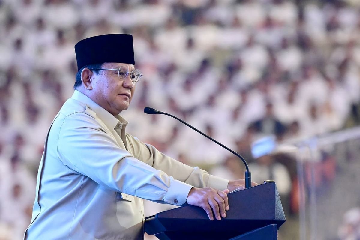 Momen Kocak Uji Mutu! Prabowo Ikut Makan MBG: Nasinya Enak, Saya Curiga Dapur Dapat Info Presiden Mau Datang
