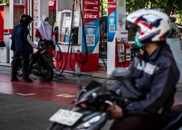 Efek Domino Daya Beli! Harga BBM Naik, Kelas Menengah Balik ke Kebiasaan Belanja "Ketengan"