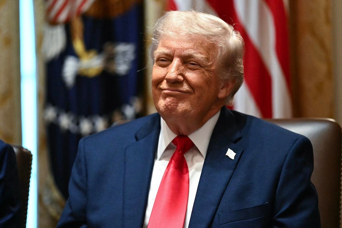 Manuver Geopolitik Gedung Putih! Trump Pastikan Jalur Minyak Dunia Tak Lagi Terganggu, Cabut Blokade Strategis