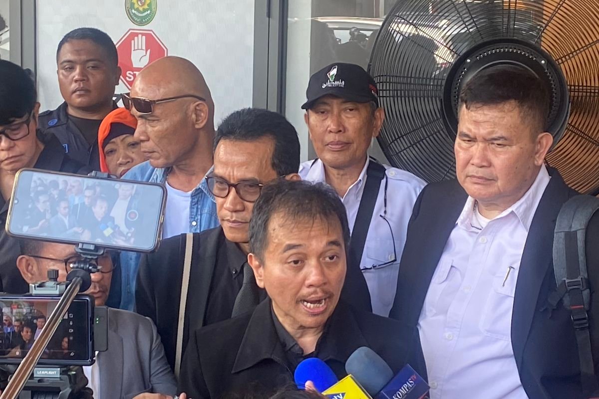 Kesaksian Dramatis Roy Suryo: “Langsung Masuk Kamar Tidur, Saya Kaget!”