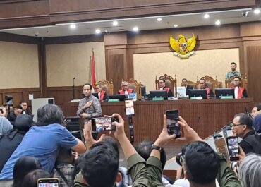 Prosedur Teknis di Meja Hijau! Berkas Vonis Nadiem Makarim Setebal 1146 Halaman, Hanya 122 yang Dibacakan di Sidang