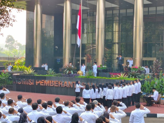 upacara-hari-lahir-pancasila-di-kpk-jaksel-senin-162026-1780281050015