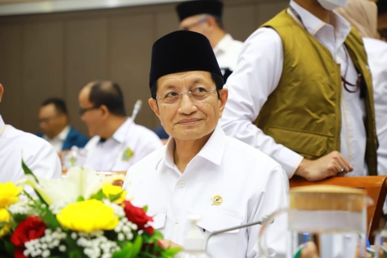 Menag Imbau Masyarakat Tak Main Hakim Sendiri terhadap Kelompok LGBT, Tekankan Jalur Hukum