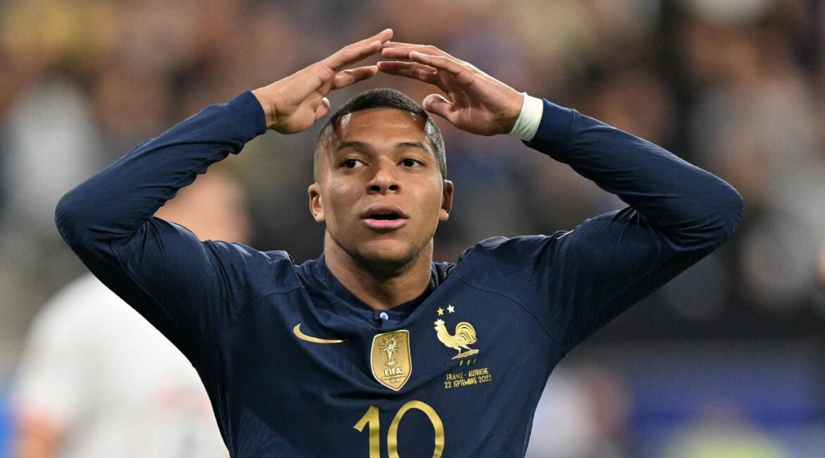 cool-french-national-football-team-kylian-mbappe-mr7el8zv93gaqda8