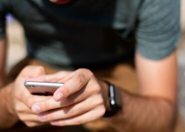 6 Mahasiswa Unesa Dinonaktifkan Sementara Usai Dugaan Pelecehan Dosen Lewat Grup WhatsApp