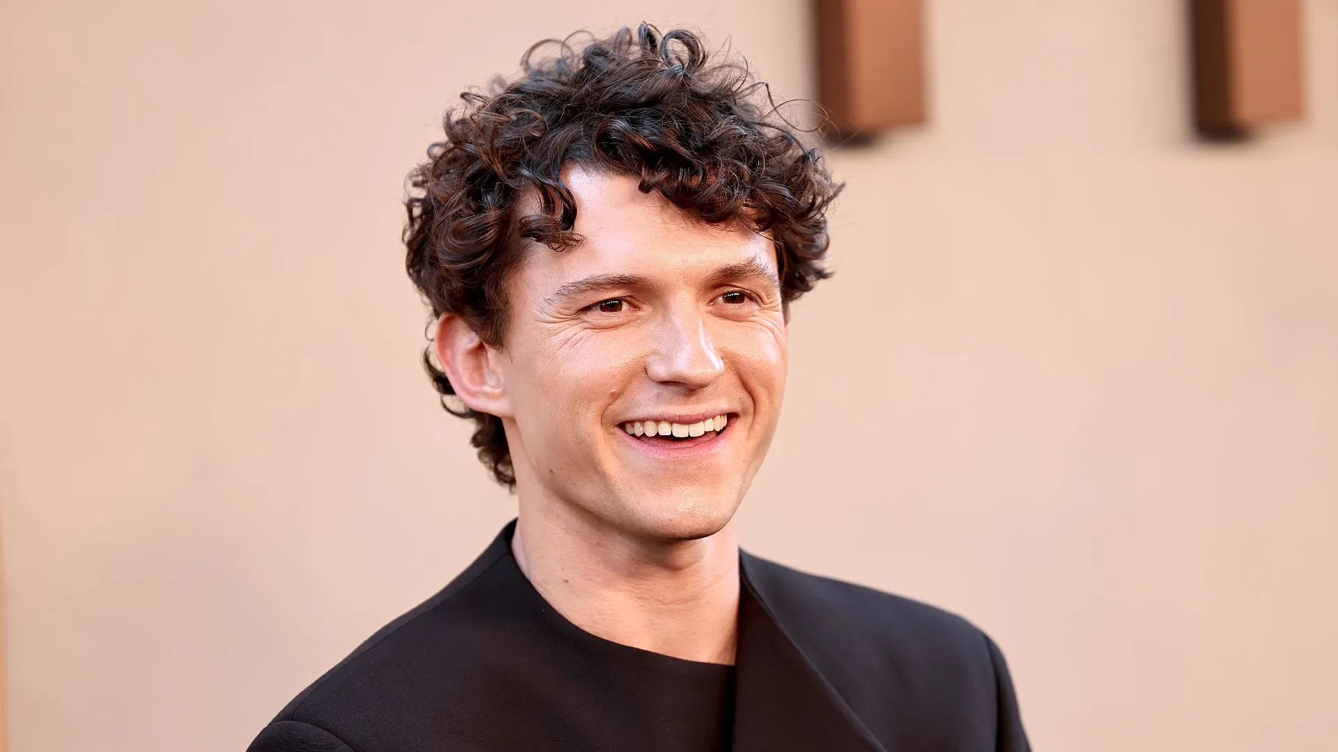 Tom Holland Akui Pernah Malas Promosikan Film yang Dianggapnya Buruk