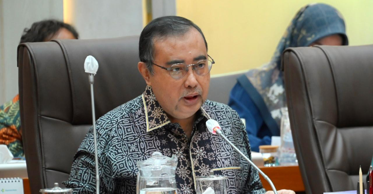 Komisi IX DPR Desak BGN Beri Kepastian Moratorium Dapur Baru Program MBG
