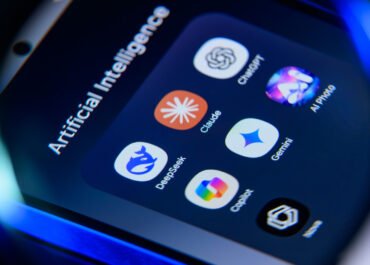 AI Diprediksi Picu PHK Lebih Besar, Ratusan Ekonom Serukan Langkah Global