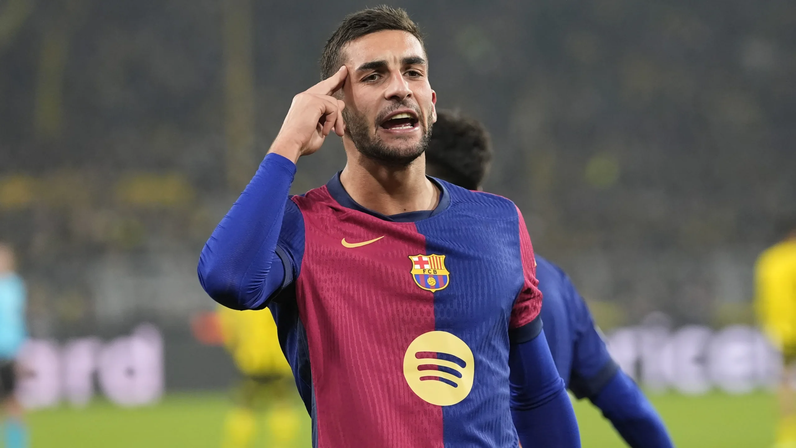 Dipantau PSG, Ferran Torres Tegaskan Masih Hormati Kontrak Bersama Barcelona