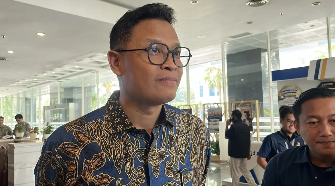 058703200_1789550901-email-attachment_2026_09_16_immanuel-christian_dirjen-pajak-angkat-bicara-soal-rotasi-pejabat-pajak-penyebab-purbaya-dipecat_IMG_7089