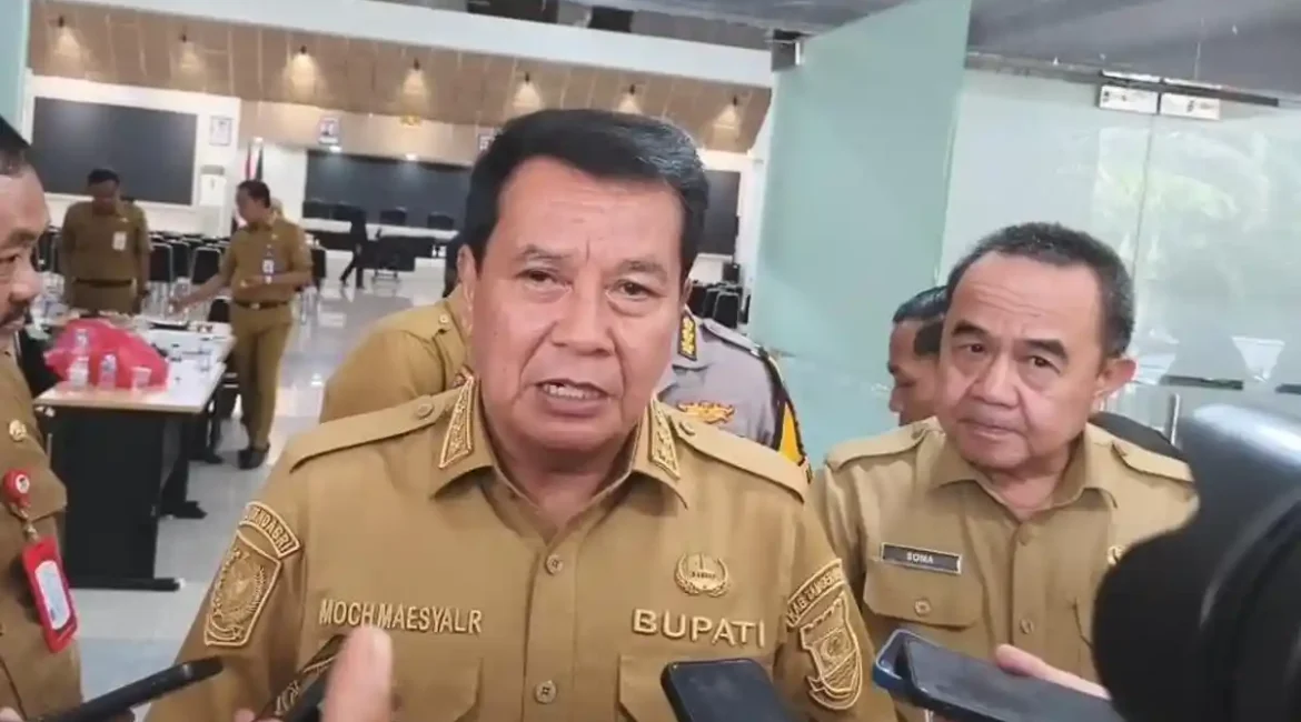 Bupati-Tangerang-Moch-Maesyal-Rasyid-9876