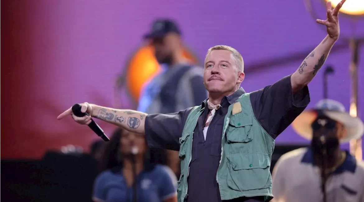 macklemore-faces-backlash-after-pro-palestinian-re-macklemore-faces-backlash-after-pro-palestinian-re-CF620A15F6C939CC9EF1B0FAD110E9F5