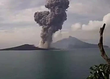 Ahli Tegaskan Erupsi Gunung Api Terjadi Secara Alami, Bukan Rekayasa