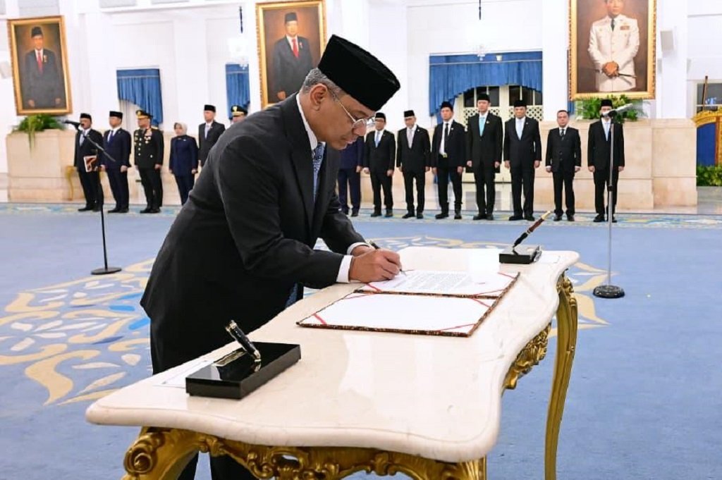 Suahasil Nazara Ditunjuk Jadi Menkeu Gantikan Purbaya, Ini Alasannya