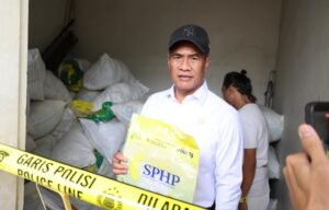 Mentan Amran Copot 8 Pejabat Bulog dan Bapanas Usai Dugaan Oplos Beras Subsidi